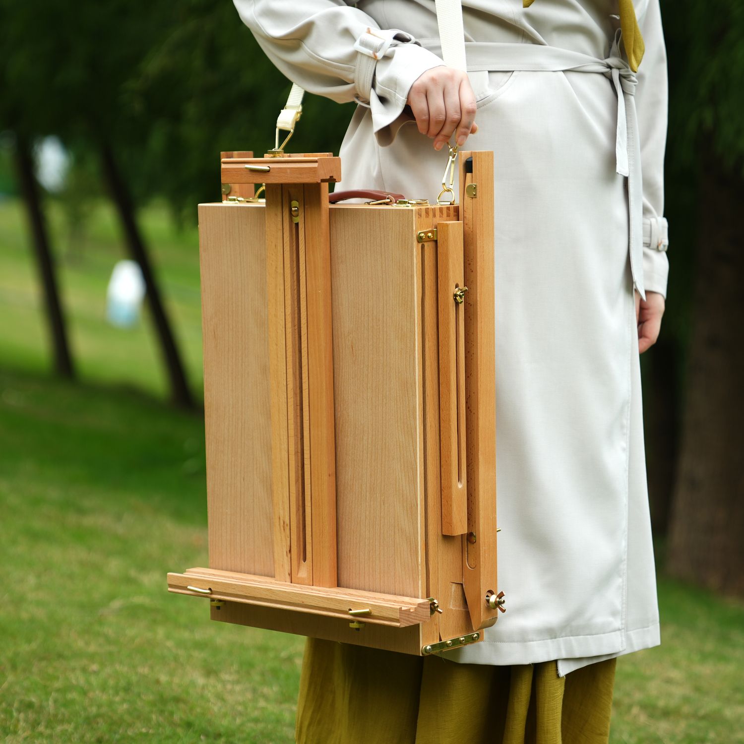 Ample Storage & Easy Transport